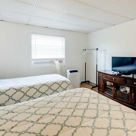 Hannahs Place - Quaint And Cozy Apt By The Beach! Emerald Isle Exteriör bild